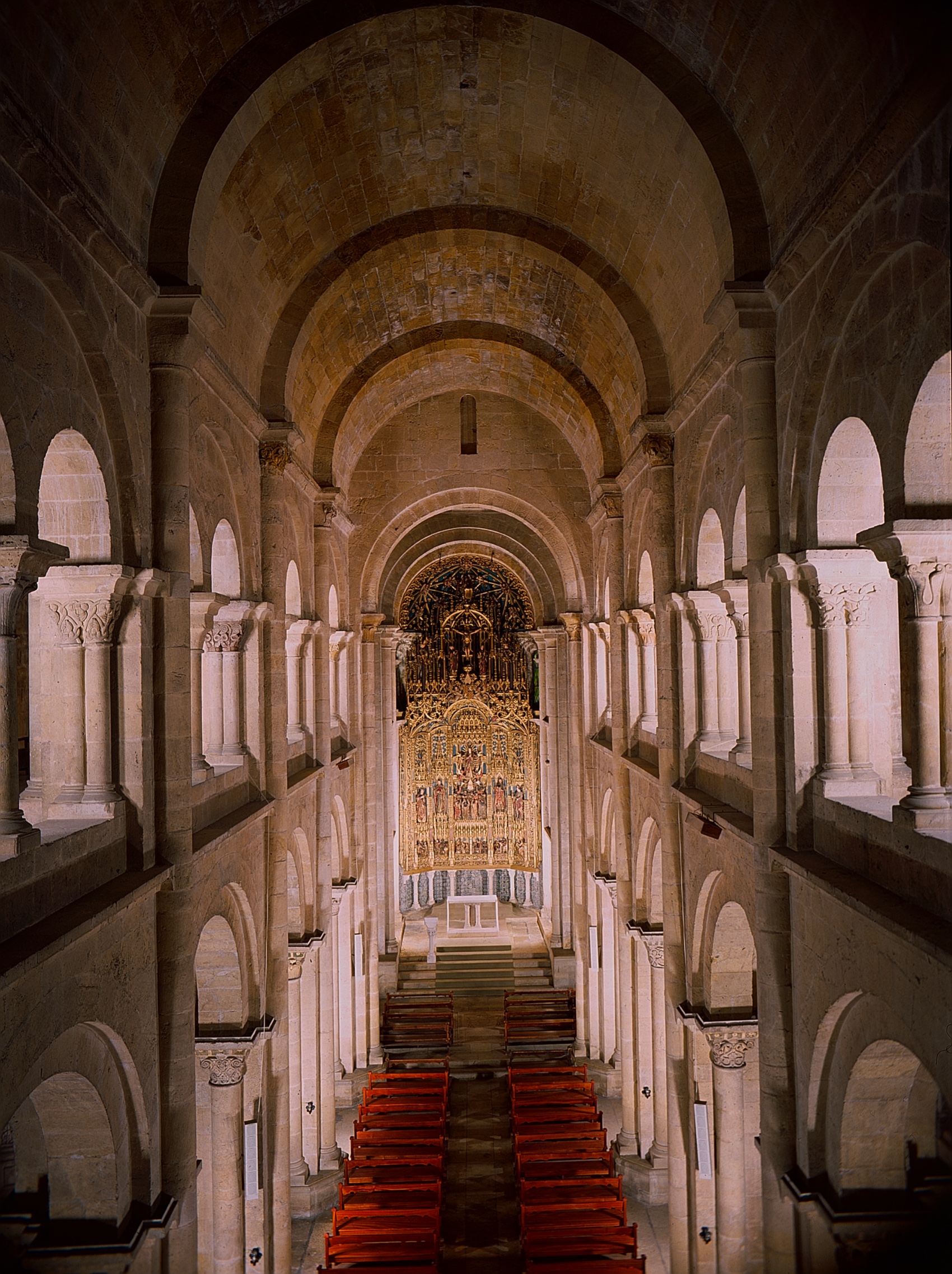 Turismo Centro de Portugal - Coimbra Historical City Tour monastery inside